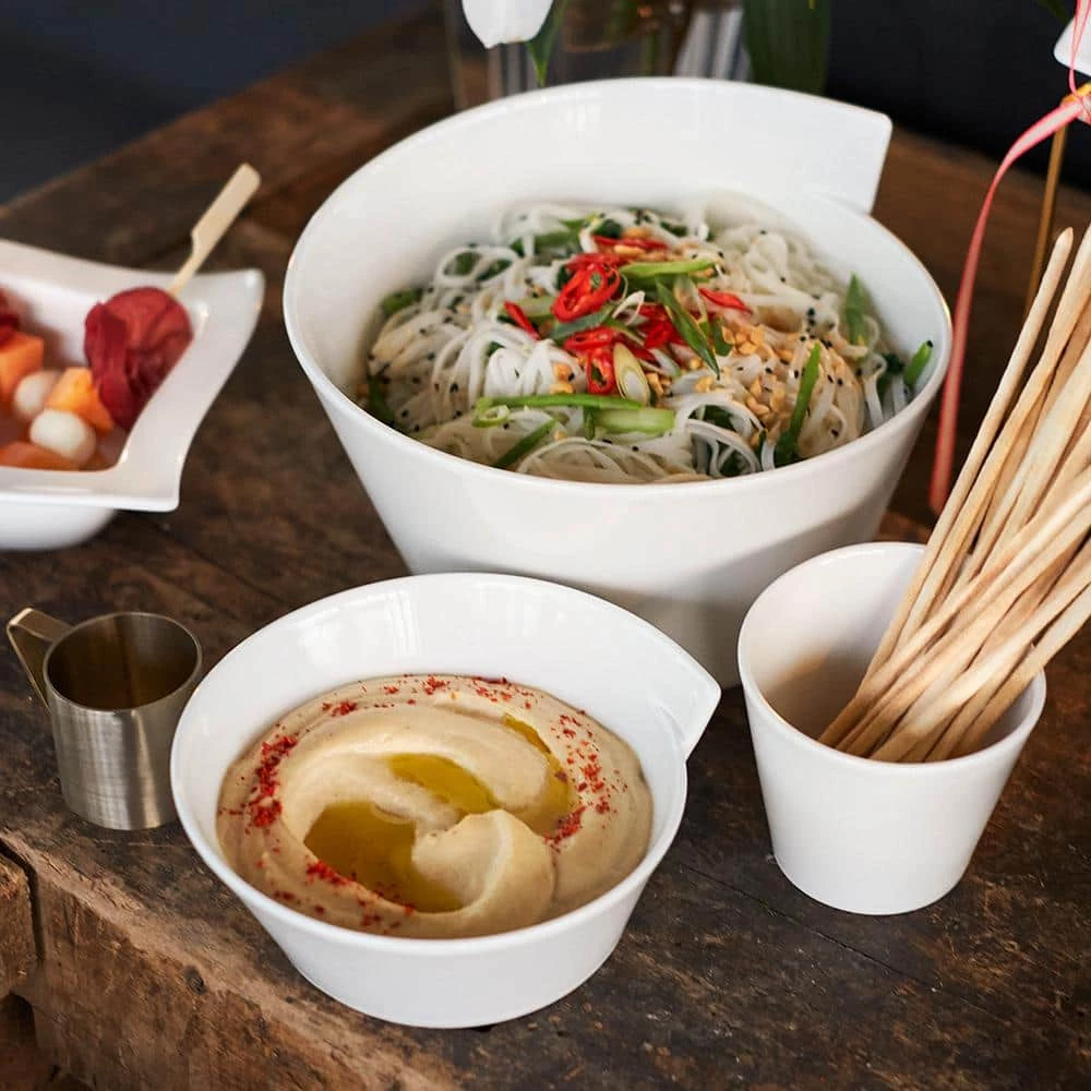 Deals ๐ New Wave White Porcelain 11 in. Round Serving Bowl by Villeroy & Boch ๐ - Image 3