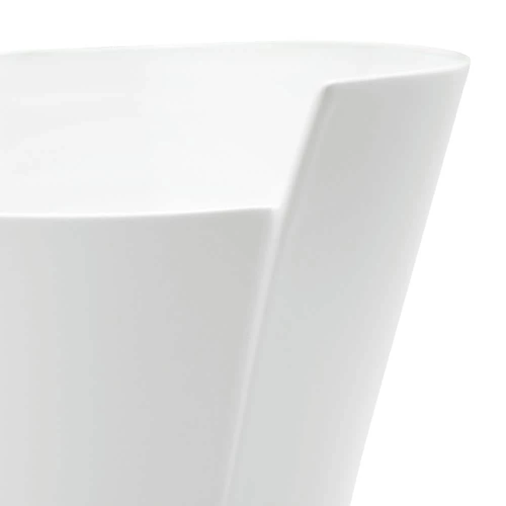Deals ๐ New Wave White Porcelain 11 in. Round Serving Bowl by Villeroy & Boch ๐ - Image 2