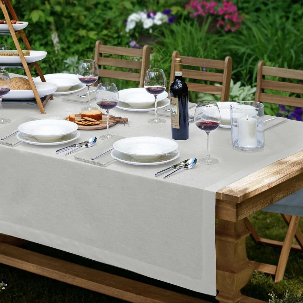Best Pirce π€© La Classica 70 in. W x 96 in. L Fabric Tablecloth in Dove Gray by Villeroy & Boch β