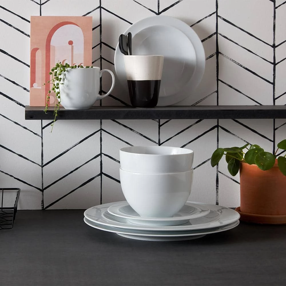 Wholesale ๐ White Porcelain 25 fl. oz. Deep Noodle Bowl by Denby ๐ - Image 3